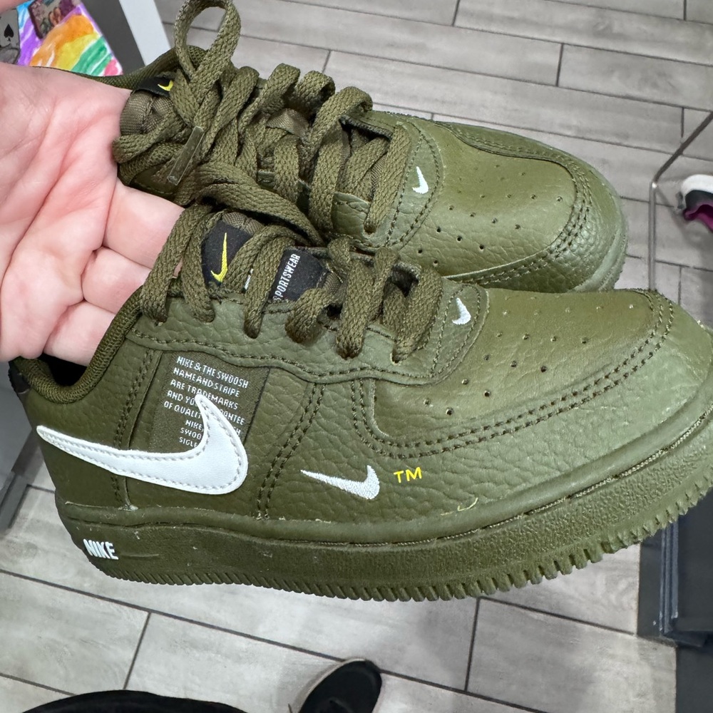 Nike Army Green Air Force 1 Sneakers